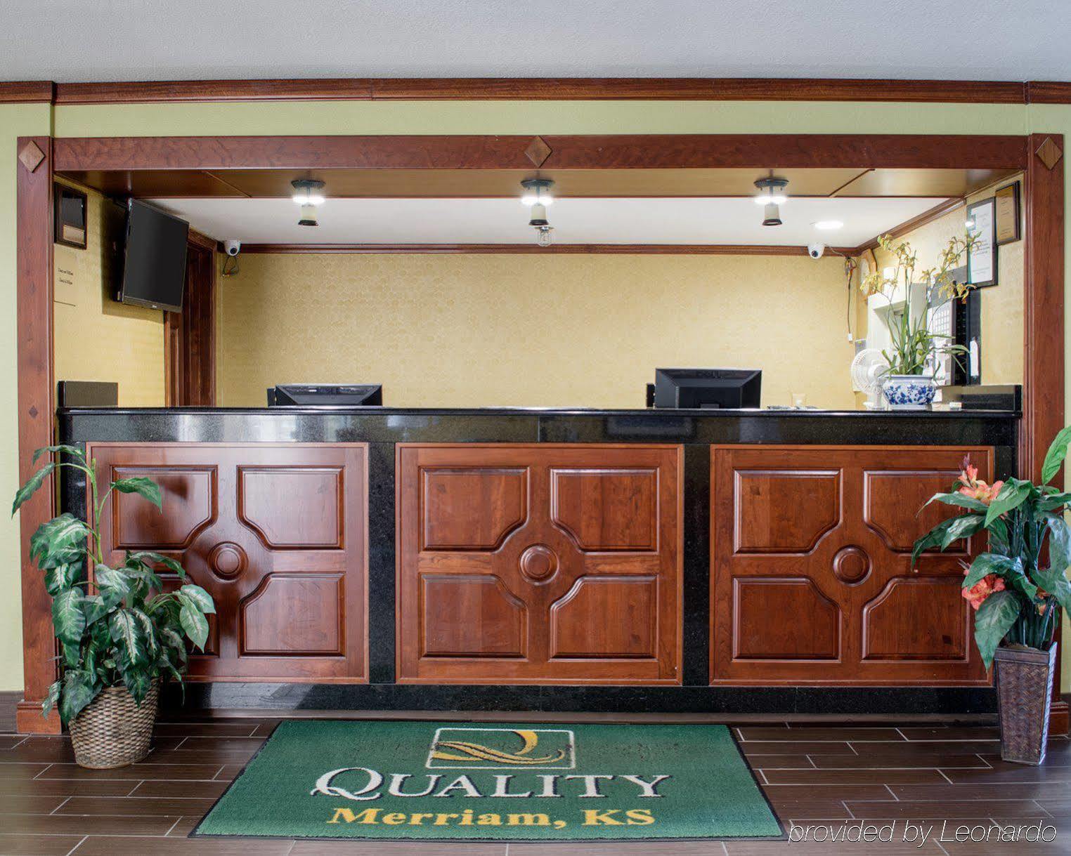 Quality Inn Merriam Kansas Экстерьер фото